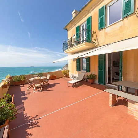 شقة Il Castello: Splendido Sul Mare *